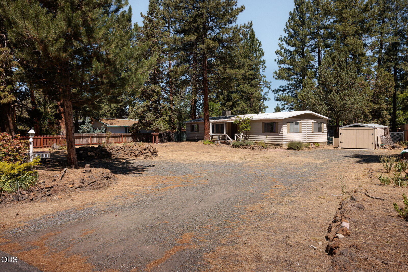 Property Photo: 61111 Chuckanut Drive OR 97702
