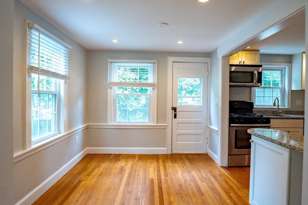 Property Photo: 993 Massachusetts Ave 993 MA 02420