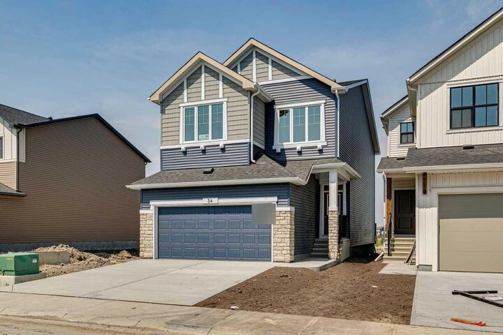 Property Photo:  34 Hotchkiss Gardens SE  AB T3S 0T4 