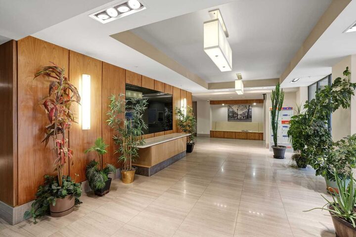 10 Shawnee Hill SW 106 — photo 1