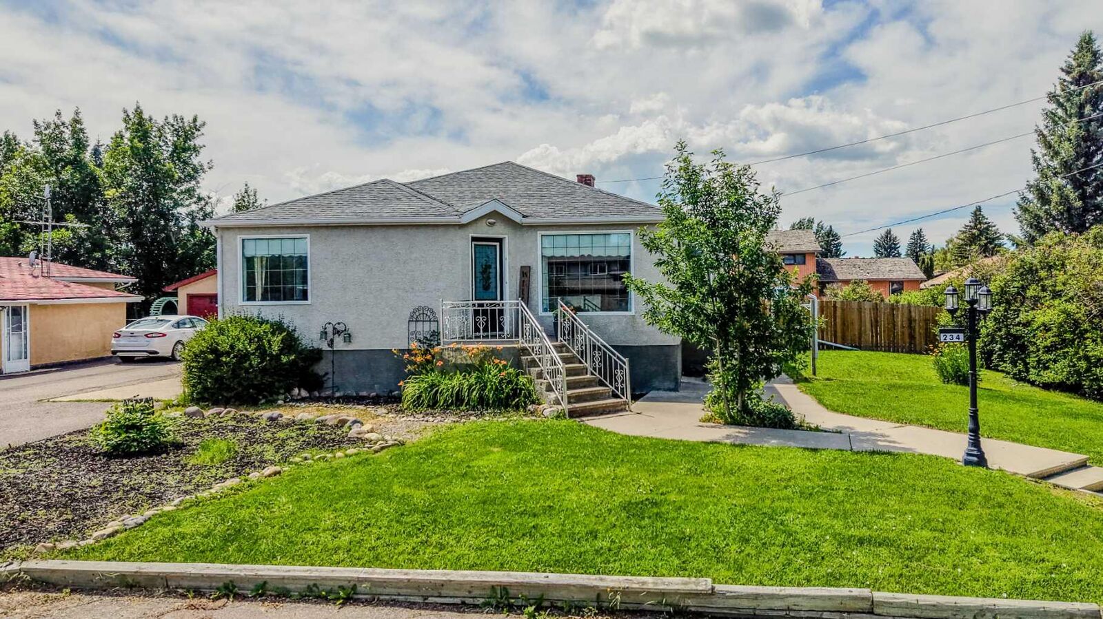 Property Photo: 234 S 100 W AB T0K 2S0