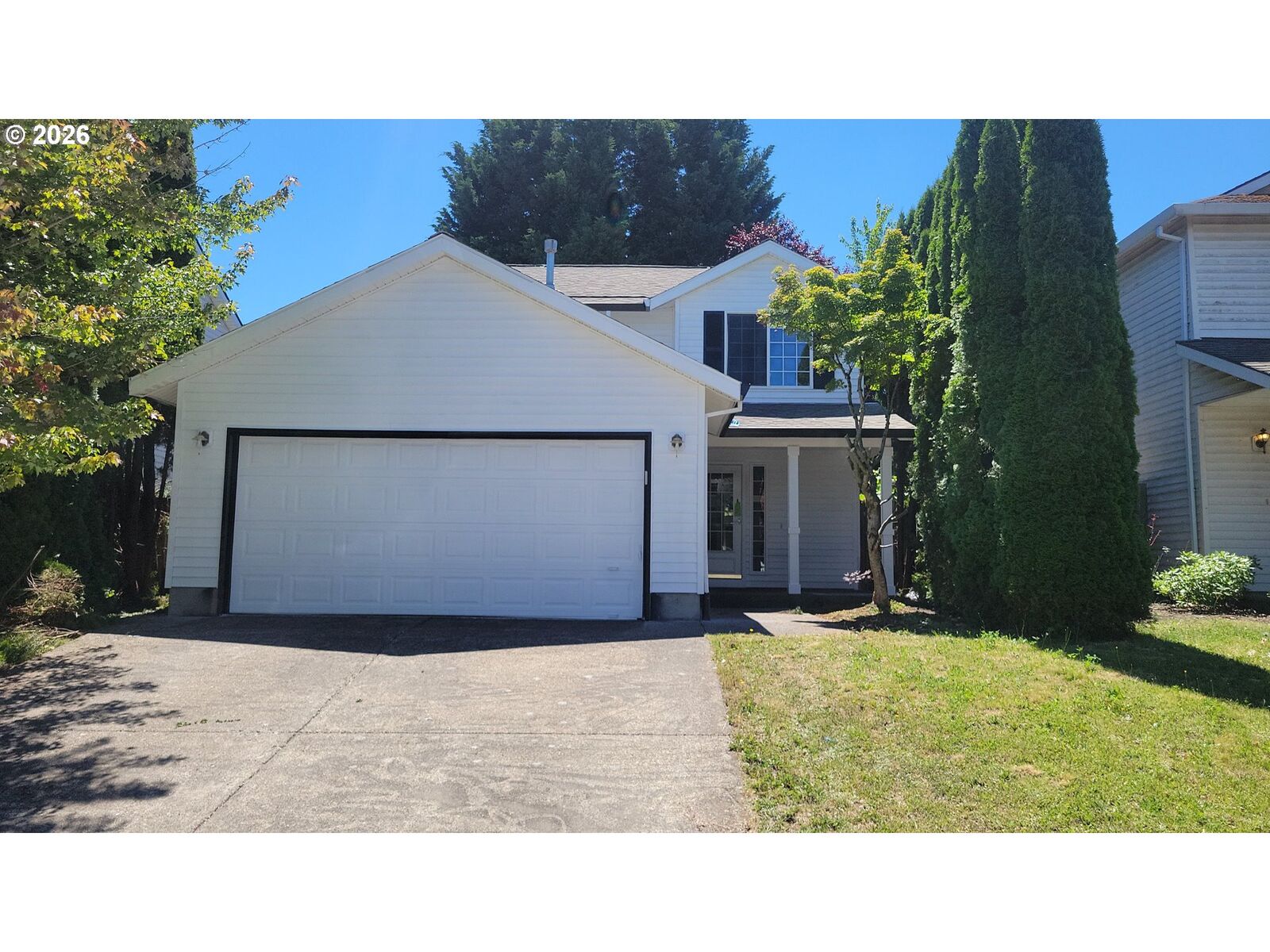 Property Photo: 2932 SE Rosespring Dr OR 97123
