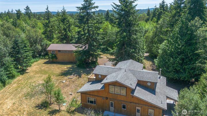 Property Photo: 231 Quail Ridge Court WA 98368