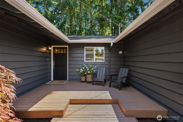 Property Photo: 7061 NE 137th Street WA 98034