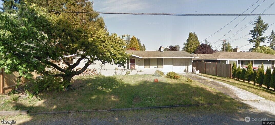 Property Photo: 9125 3rd Avenue SE WA 98208
