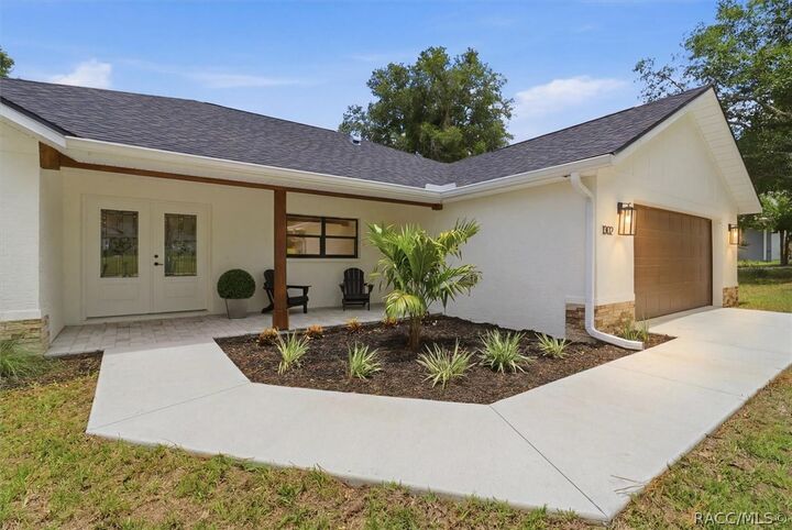 Property Photo:  1302 N Mediterranean Way  FL 34453 