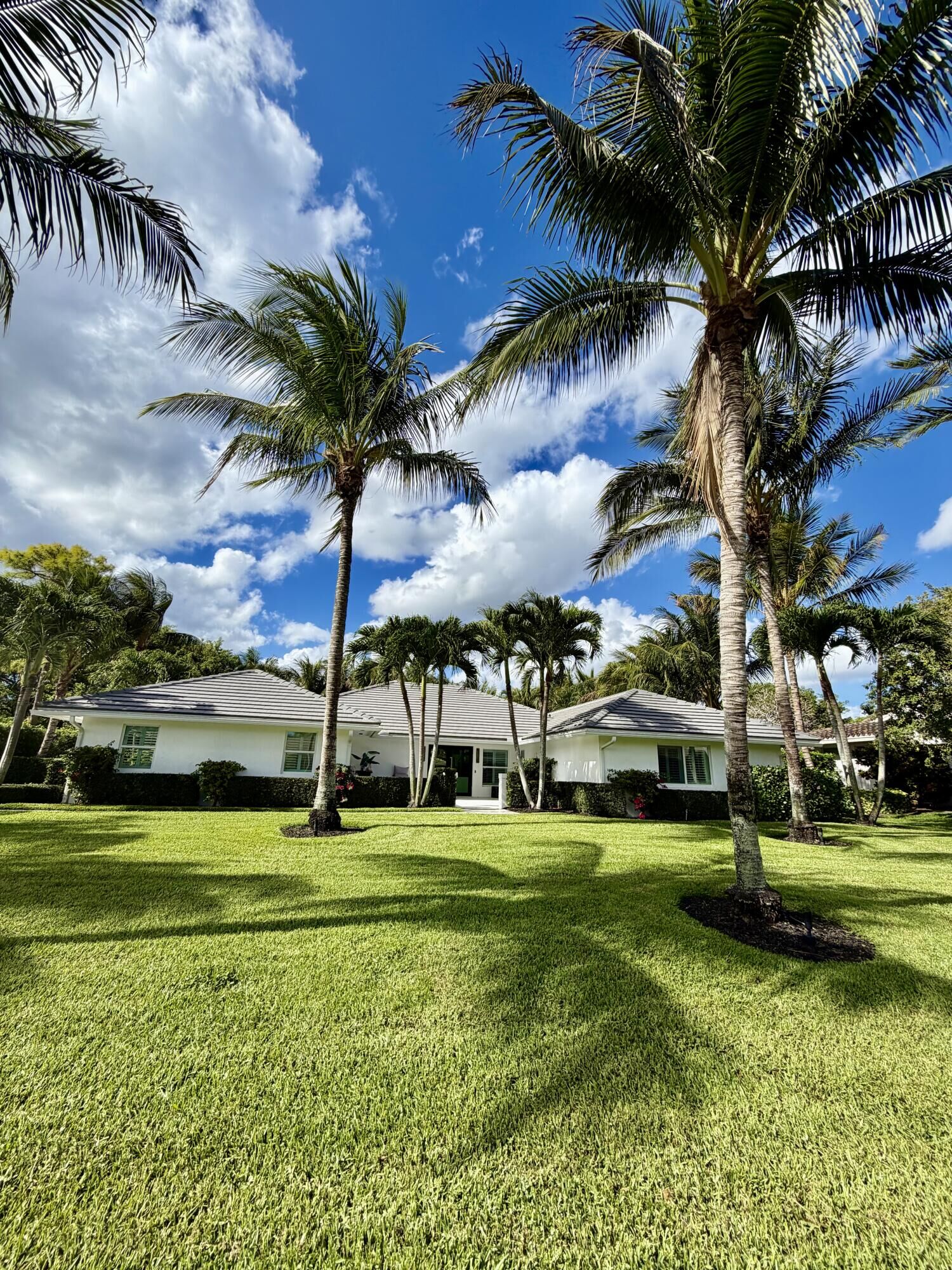 Property Photo:  1327 Partridge Place N  FL 33436 