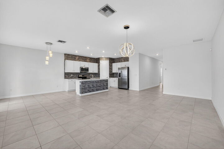Property Photo:  13275 NW Copper Creek Drive  FL 34987 