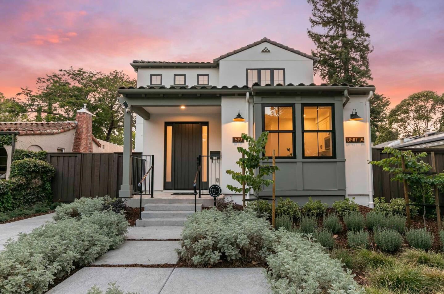 Property Photo: 519 Central Avenue CA 94025