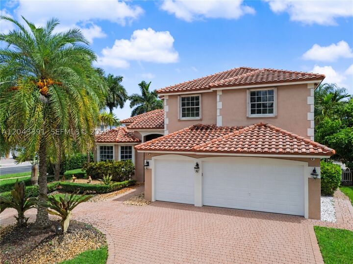 Property Photo: 18900 SW 32nd Ct FL 33029