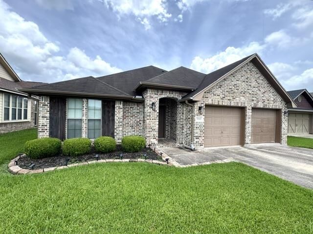 Property Photo:  5660 Nicole Ln.  TX 77713 