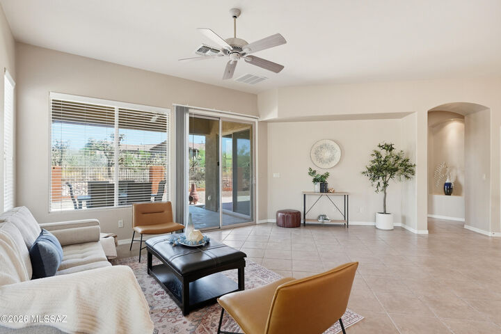 Property Photo: 12771 N New Reflection Drive AZ 85658