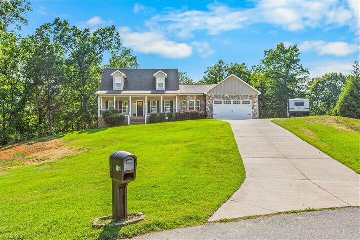 Property Photo:  152 Hepler Hylls Court  NC 27360 