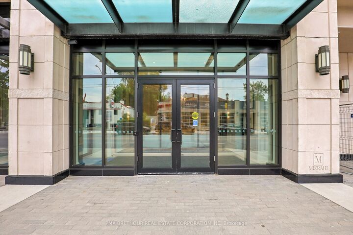 Property Photo: 1451 Wellington Street 806 ON K1Y 2X3