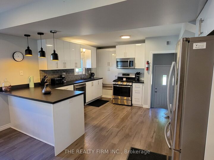 Property Photo: 770 Cheapside Street ON N5Y 3Y9