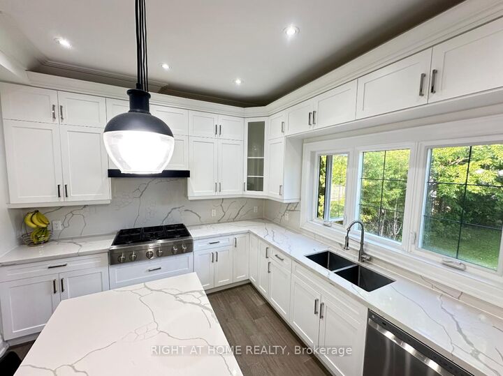 Property Photo: 67 Scarborough Heights Boulevard ON M1M 2V5