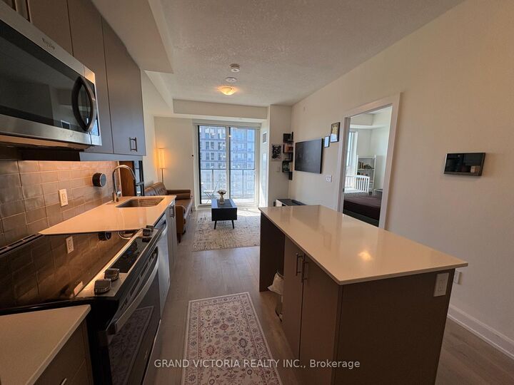 Property Photo: 3220 William Colston Avenue 1805 ON L6H 7C2