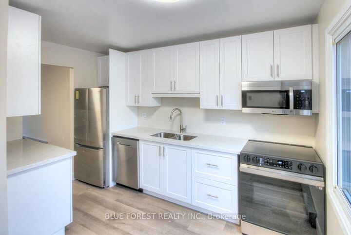 690 Little Grey Street 100 — photo 1