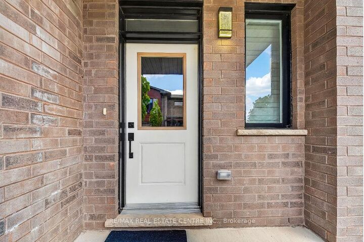 Property Photo: 264 Blair Road 9 ON N1S 4K9