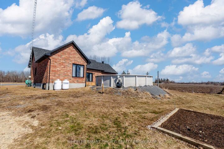 Property Photo:  16040 County Rd18 Road  ON K0C 1R0 
