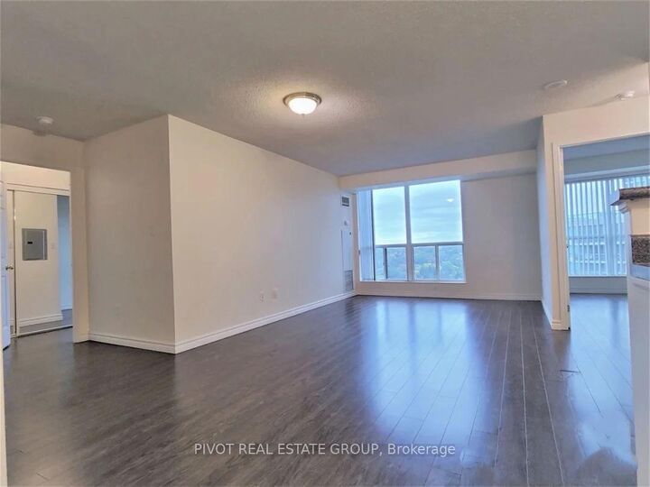 Property Photo:  23 Lorraine Drive 1509  ON M2N 6Z6 