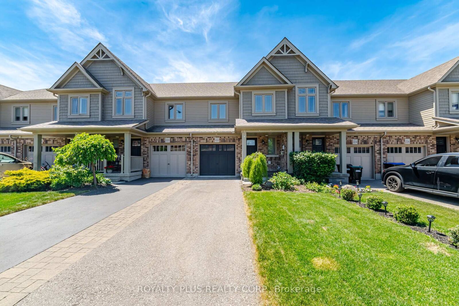 Photo de la propriété:  222 Hutchinson Drive  ON L9R 0P9 