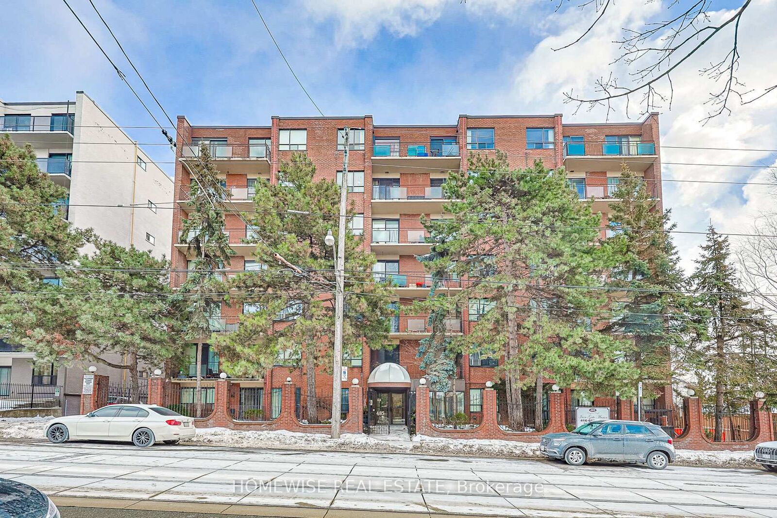 Property Photo:  485 Kingston Road 506  ON M4L 1V6 