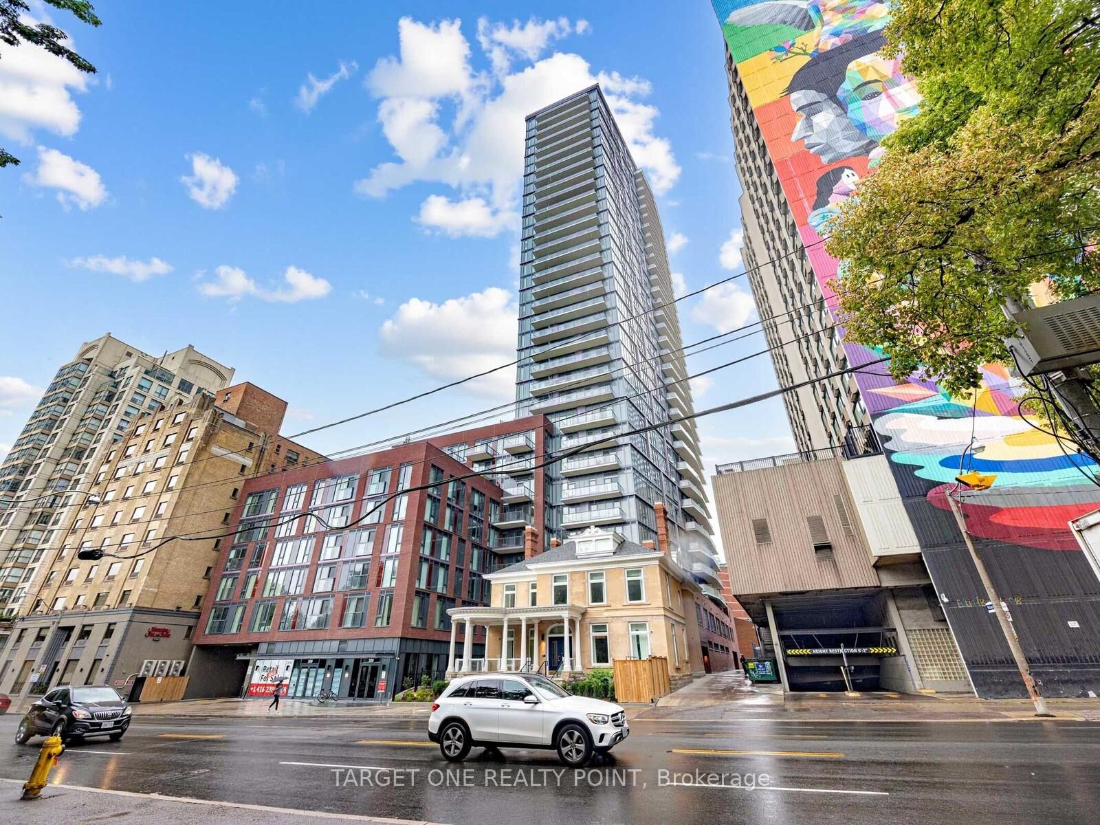 Property Photo:  308 Jarvis Street 5  ON M5B 0E3 