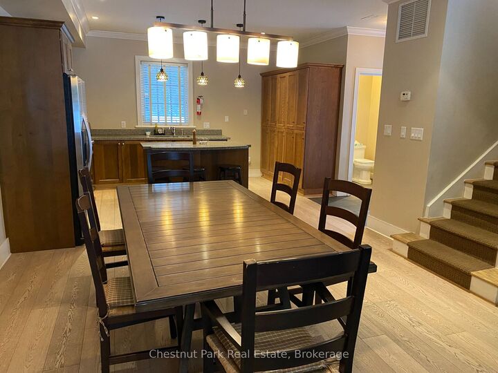 Property Photo:  101 Emerald Hill Court S  ON P2A 2W8 