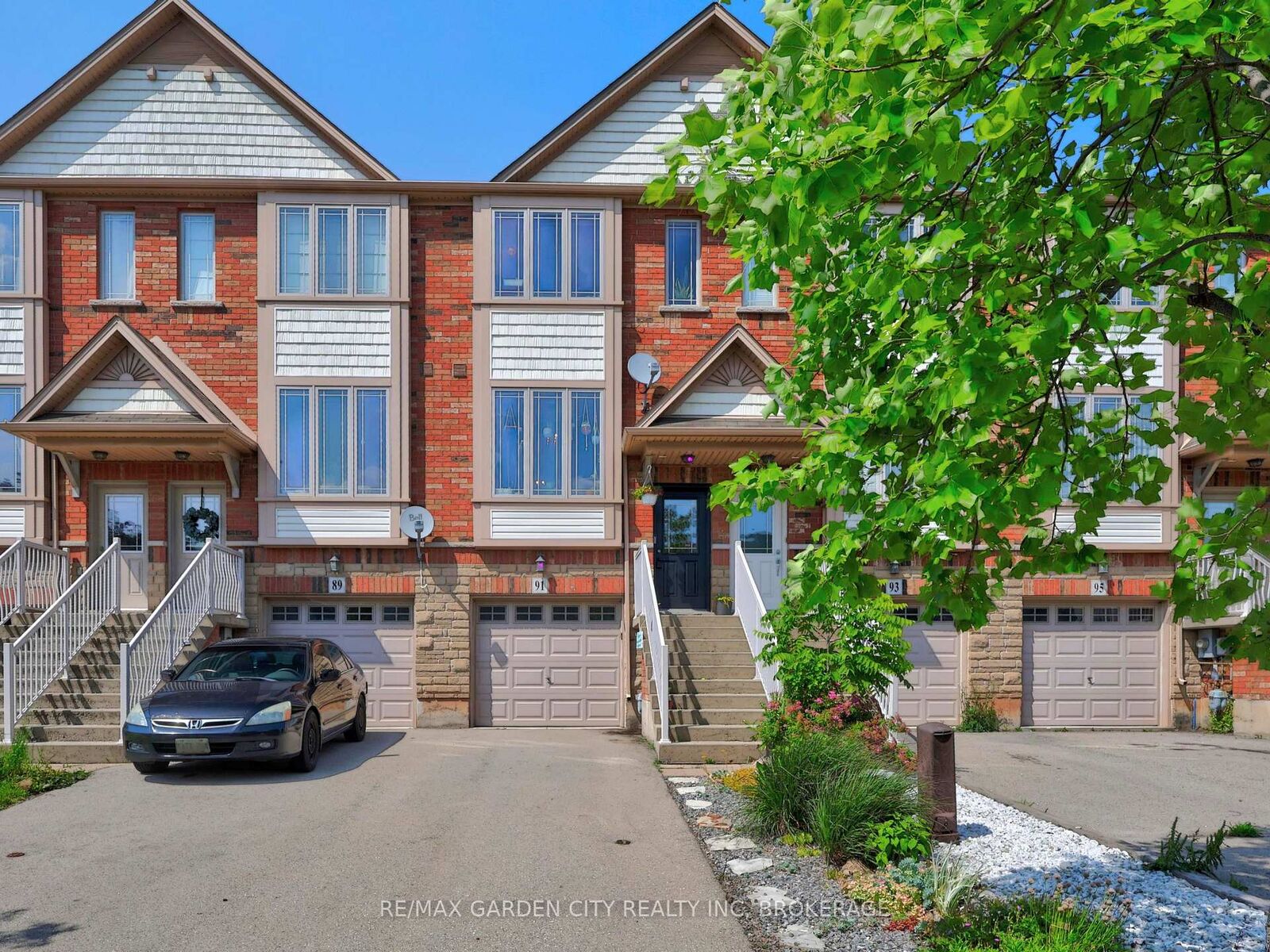 Property Photo: 91 Willow Lane ON L3M 0B2