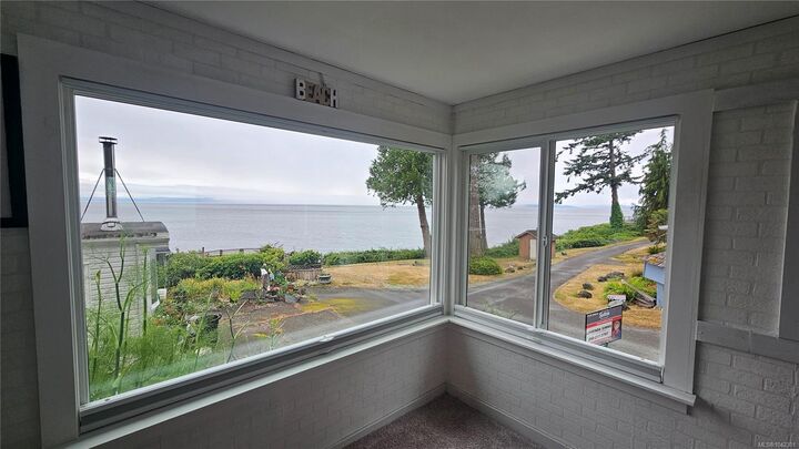 8177 West Coast Rd #9 — photo 1