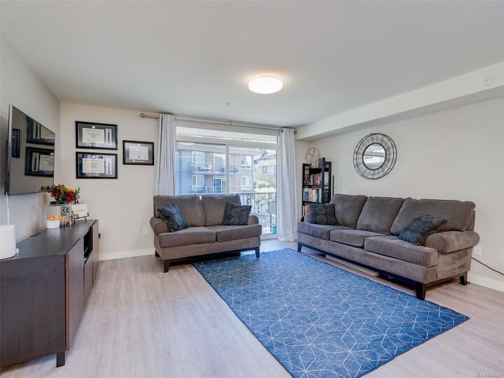 Property Photo: 110 Presley Pl #212 BC V9B 0Z1