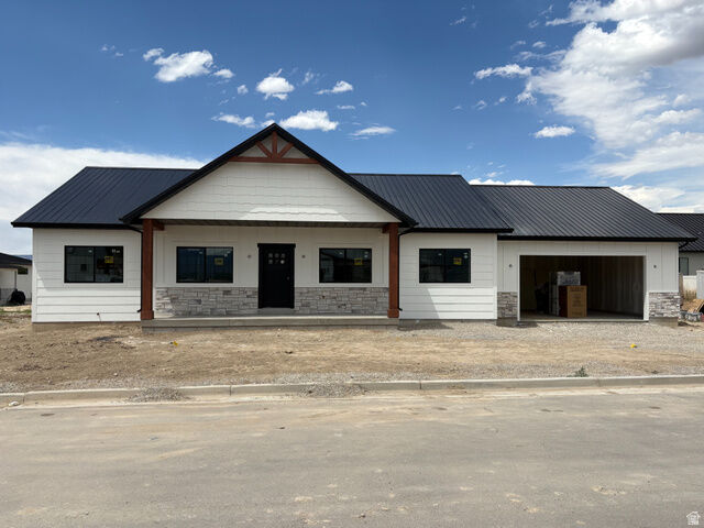 Property Photo:  260 W 450 S  UT 84627 