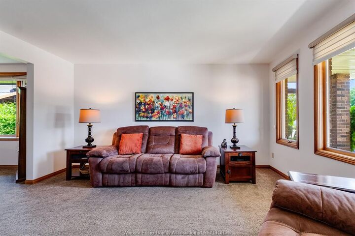 Property Photo: 8418 Kingston ON N8S 4R8