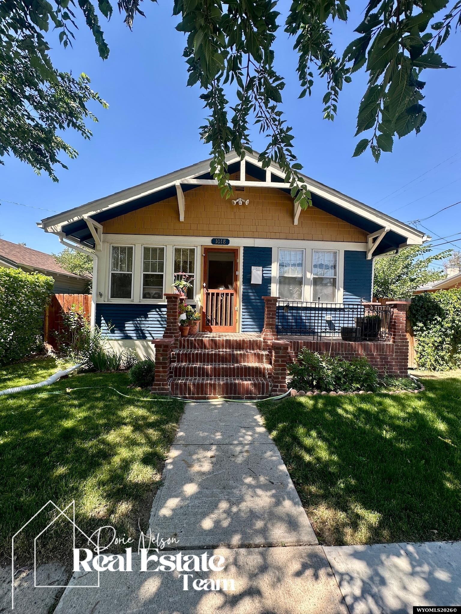 Property Photo:  1018 E 5th Street  WY 82601 