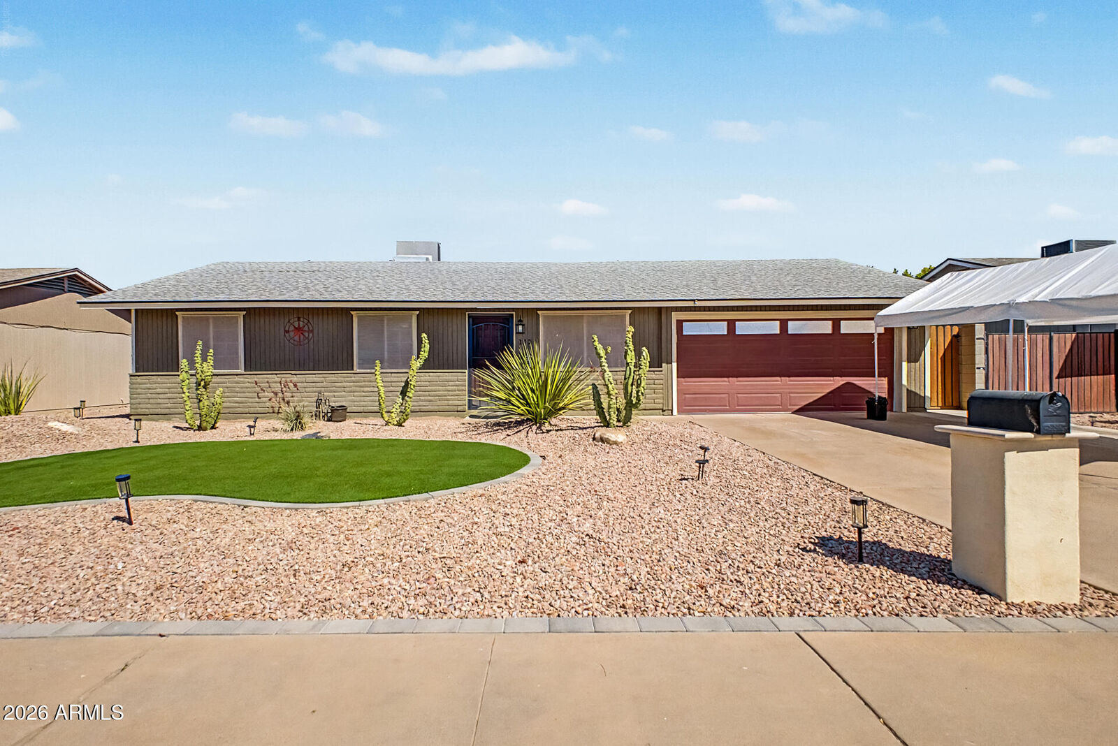 Property Photo:  112 E Juniper Avenue  AZ 85234 