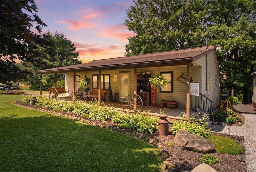Property Photo: 4285 Faulk Rd OH 44805