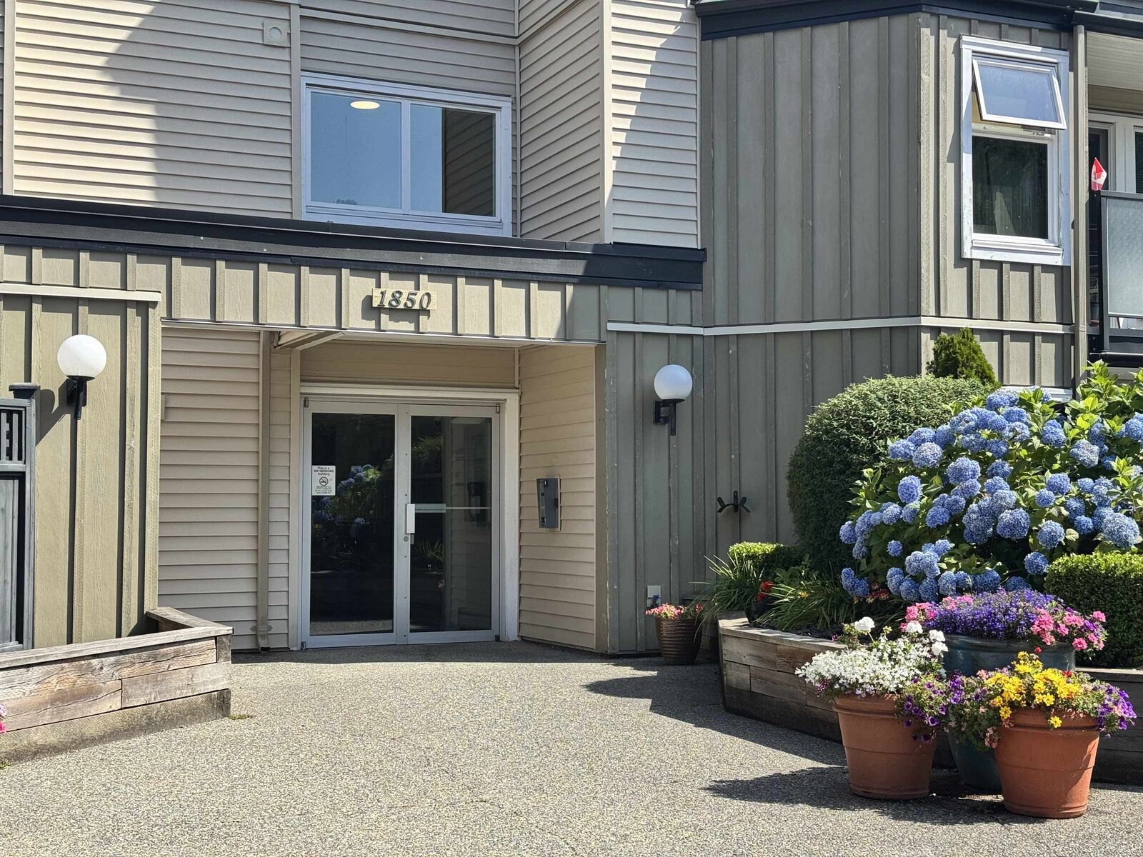 Property Photo: 1850 E Southmere Crescent 321 BC V4A 6Y6