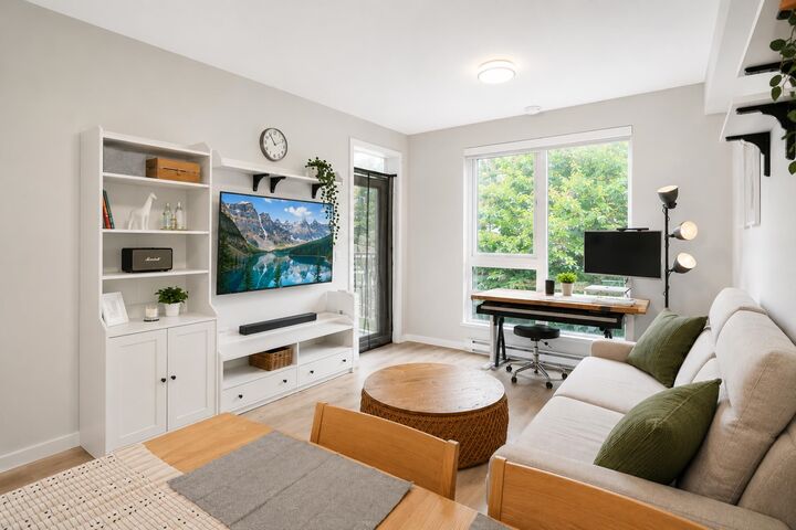 Property Photo: 615 Cottonwood Avenue 307 BC V3J 0N4