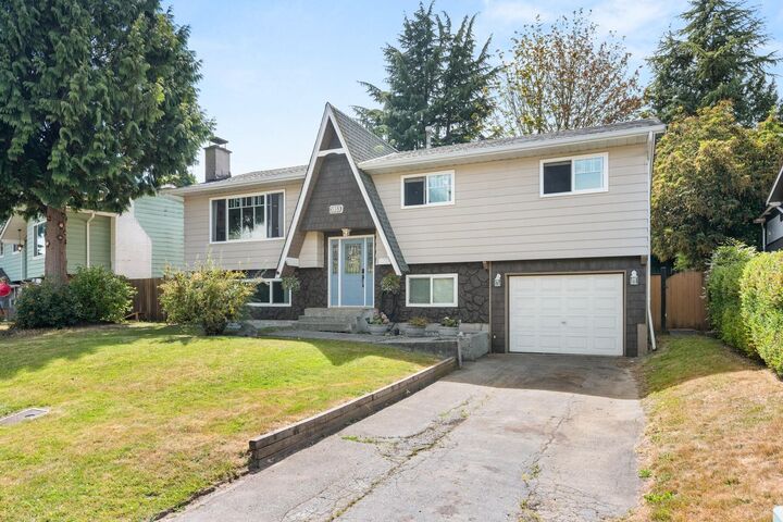 5933 Angus Place — photo 1