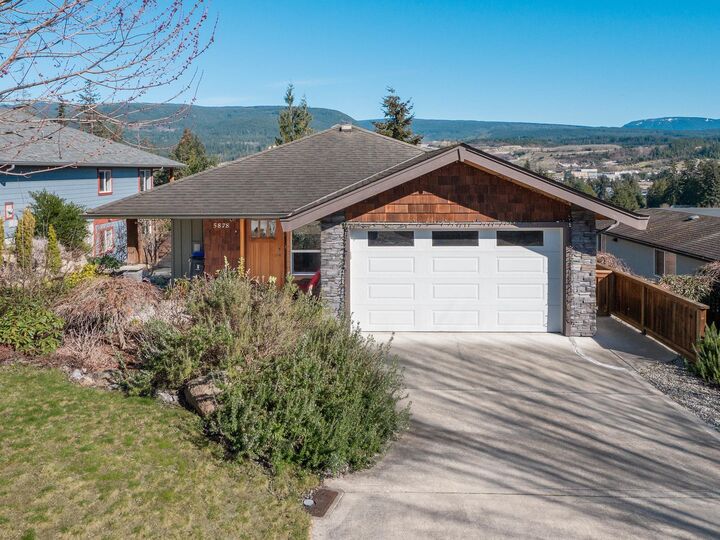 5878 Medusa Street — photo 1