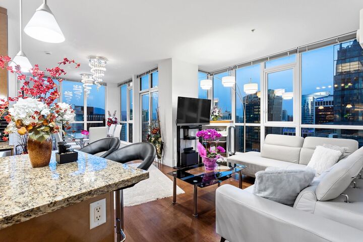 Property Photo: 1189 Melville Street 3303 BC V6E 4T8