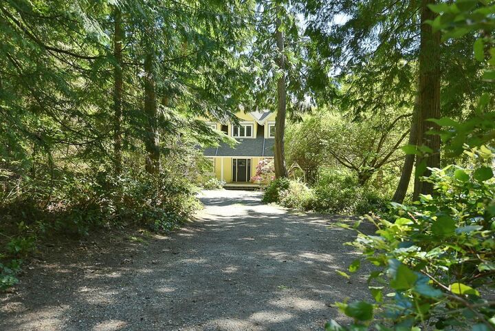 Property Photo: 1397 Tanager Place BC V0N 2W1