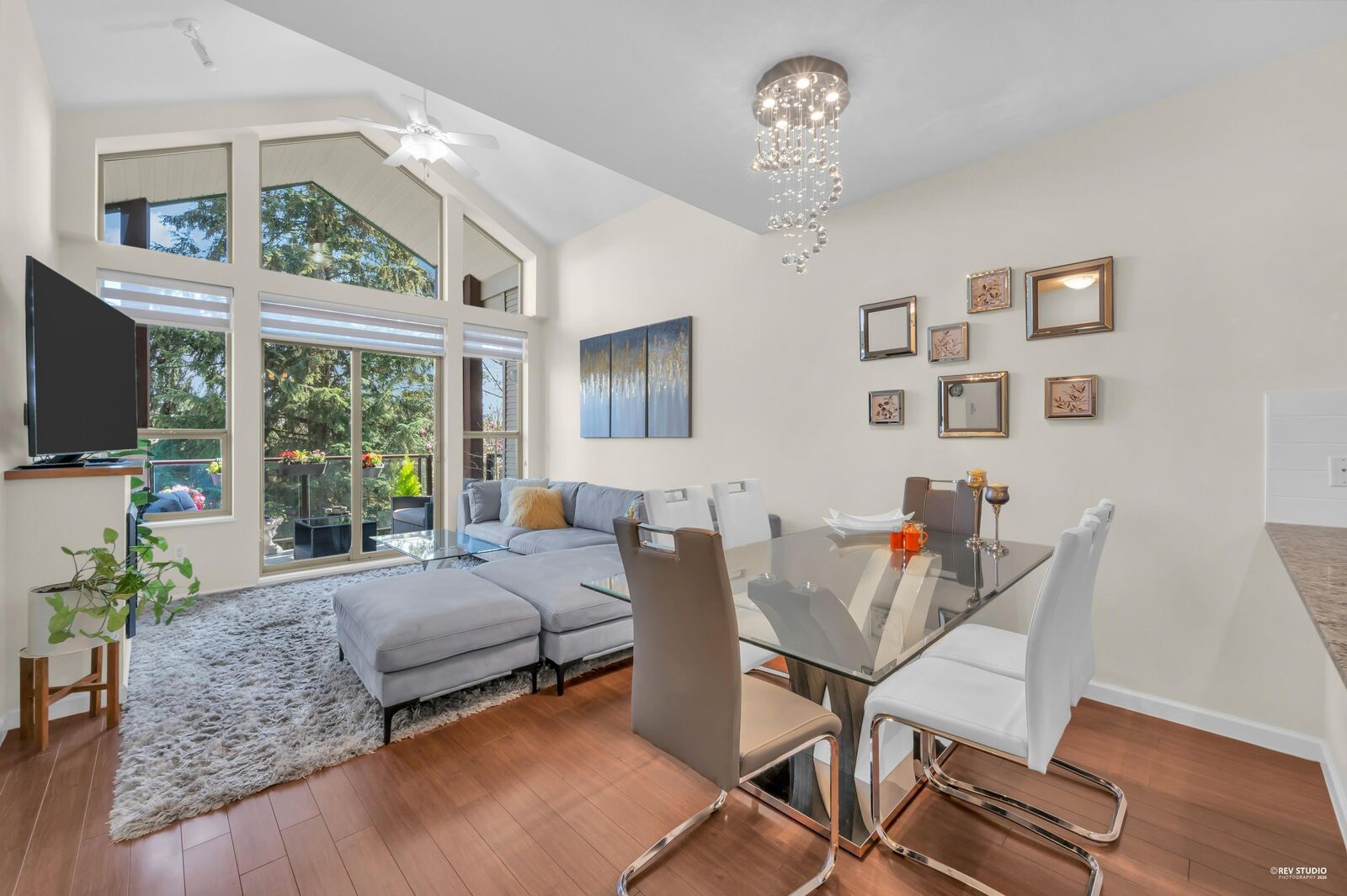 Property Photo: 2484 Wilson Avenue 416 BC V3C 0A5
