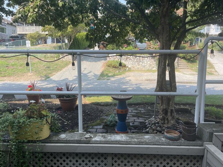 Property Photo: 1169 Vidal Street 8 BC V4B 3T4