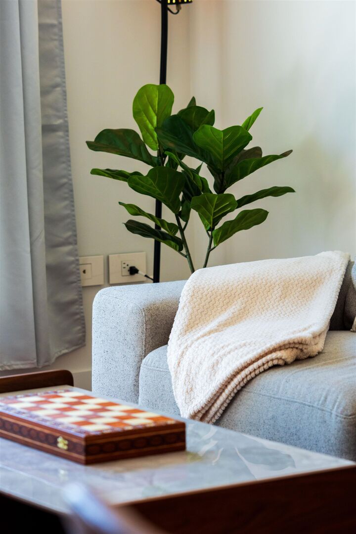 Property Photo: 375 W 59th Avenue 105 BC V5X 0J4