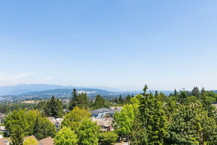 Property Photo: 4160 Sardis Street 1005 BC V5H 1K2