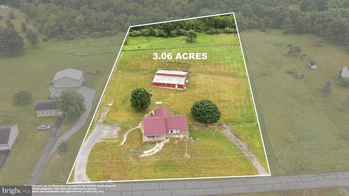 Property Photo: 270 Falcon Drive WV 25419