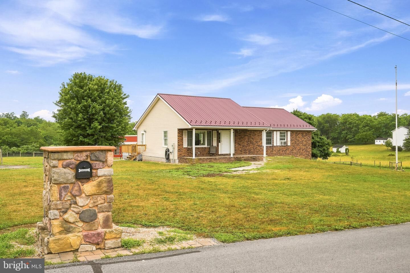 Property Photo:  270 Falcon Drive  WV 25419 