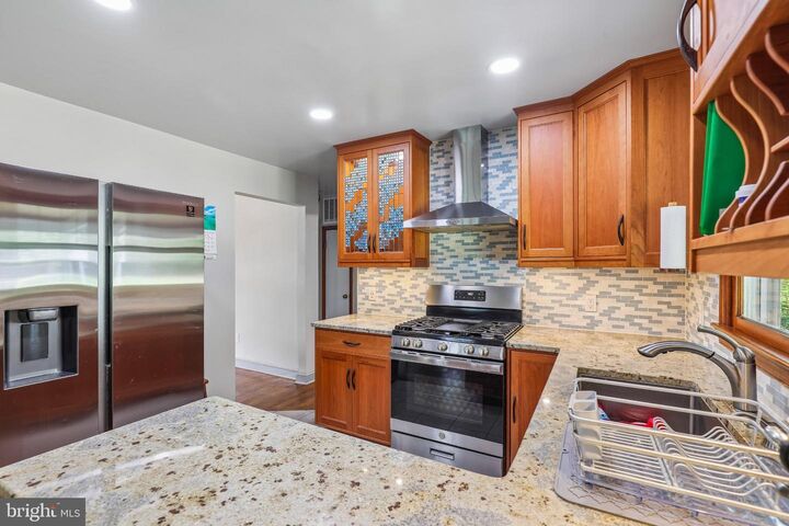 Property Photo:  17331 Tripoli Boulevard  VA 22026 